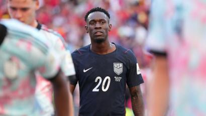 Bild: Ted S. Warren/AP/dpa
Balogun durfte gegen Belgien spielen, die Niederlage verhindern konnte er nicht.