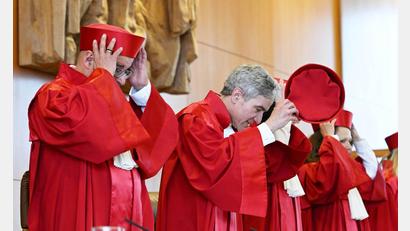 Bild: Uli Deck/dpa
Der Erste Senat hat eine zweitägige Verhandlung angesetzt. (Archivbild)
