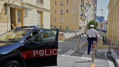 Bild: Philippe Magoni/AP/dpa
Nach der Flucht in die Ukraine ist eine für die Explosion in Monaco tatverdächtige Frau tot aufgefunden worden. (Archivbild)
