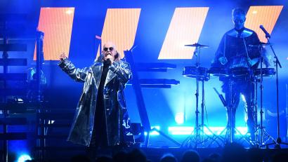 Bild: Felix Hörhager/dpa
Die Pet Shop Boys geben von Samstag bis Montag drei Konzerne in Berlin. (Archivbild)