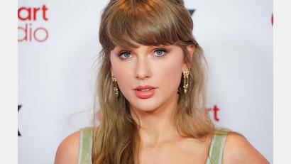 Bild: Jordan Strauss/Invision/AP/dpa
Taylor Swift landete den bisherigen Hit des Jahres. (Archivbild)
