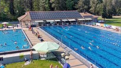 Archivbild: Helmut Kunz
Das Schätzlerbad Weiden veranstaltet am 24. Juli wieder ein 24-Stunden-Schwimmen.