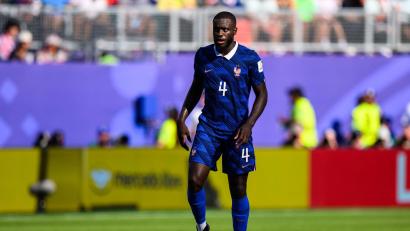 Bild: Tom Weller/dpa
Bayern-Verteidiger Dayot Upamecano äußert sich zur Schiedsrichter-Ansetzung. (Archivbild)