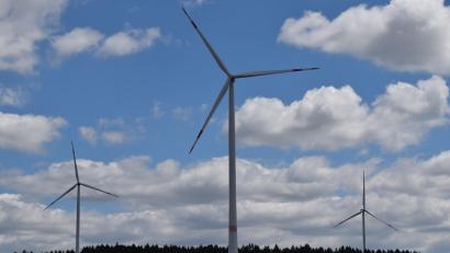 Bild: Richard Braun
Die Fa N-Ergie plant in der Gemeinde Schmidgaden die Errichtung eines Windparks mit drei Windkraftanlagen. Eine Anlage soll in Berghof und zwei weitere Anlagen bei der Zißelmühle stehen.