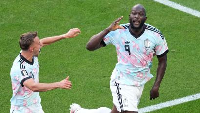 Bild: Nick Didlick/AP/dpa
Lukaku bejubelt das 4:1 gegen die USA.