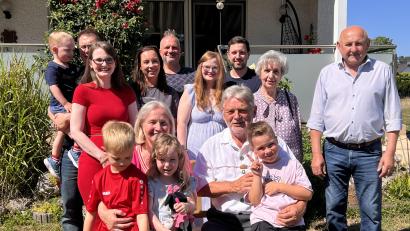 Bild: Marianne Moosburger
Im Kreis ihrer Familie fühlen sich Manuela und Heinz Dirnhofer am wohlsten.