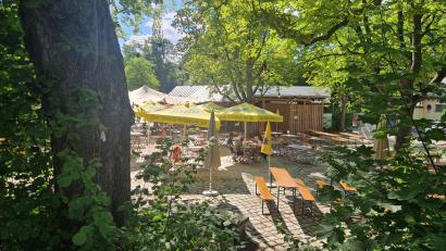 Bild: Thomas Dobler
Der Biergarten im Schwandorfer Stadtpark hatte mit Personalproblemen zu kämpfen. Inzwischen sei das Problem gelöst, sagt Betreiber Daniel Hoffmann.