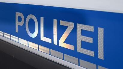 Bild: Daniel Vogl/dpa
Die Polizei ermittelt. (Symbolbild)