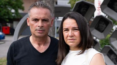 Bild: Sven Hoppe/dpa
Für Hasan und Sibel Leyla haben bei dem rassistischen Anschlag auf das Olympia-Einkaufszentrum am 22. Juli 2016 ihren Sohn verloren.