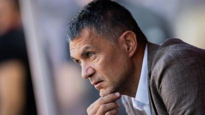 Bild: Rolf Vennenbernd/dpa
Der neue Sportchef der italienischen Nationalmannschaft: Paolo Maldini. (Archivbild)