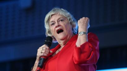 Bild: Jonathan Brady/PA Wire/dpa
Ann Widdecombe galt als streitlustig. (Archivfoto)