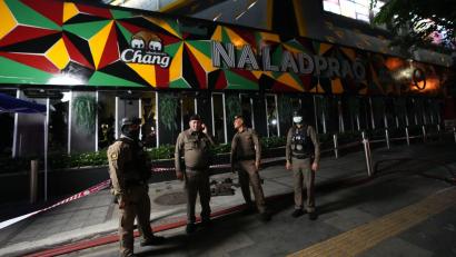 Bild: Sakchai Lalit/AP/dpa
Zahlreiche Menschen haben den Brand nicht überlebt.