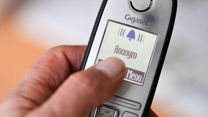 Bild: Bernd Weißbrod/dpa
Manchmal klingelt das Telefon und jemand von einer Werbehotline ist dran - das geht vielen Menschen auf die Nerven. (Symbolbild)