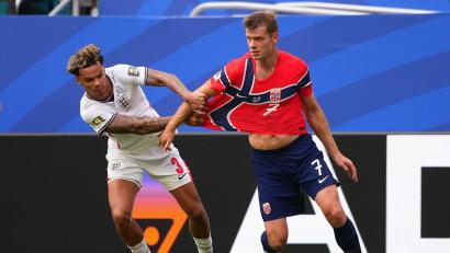 Bild: Julio Cortez/AP/dpa
Alexander Sörloth (r.) und Norwegen scheiterten im WM-Viertelfinale.
