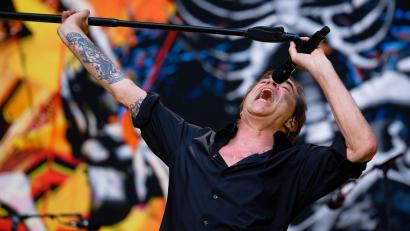 Bild: Henning Kaiser/dpa
Mit den Toten Hosen spielt Campino einen Song aus dem aktuellen Album der Band. (Archivbild)