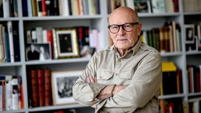 Bild: Britta Pedersen/dpa
Die Auszeichnung soll Schlöndorff am 28. August überreicht werden. (Archivbild)