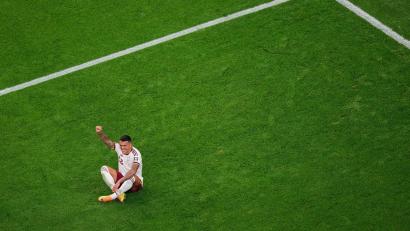 Bild: Jessica Tobias/AP/dpa
Spaniens Pedro Porro bejubelt sein Tor im Halbfinale gegen Frankreich.