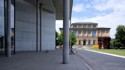 Bild: Sven Hoppe/dpa
Der Zusammenschluss der Bayerischen Staatsmuseen mit zehn Verbünden soll an die Stelle der Staatsgemäldesammlungen treten. (Symbolbild)