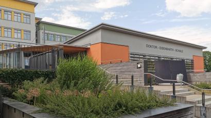 Bild: Gertraud Portner
An der Doktor-Eisenbarth-Schule in Oberviechtach gibt es zum neuen Schuljahr weitere Veränderungen im Leitungsgremium von Grundschule und Mittelschule.