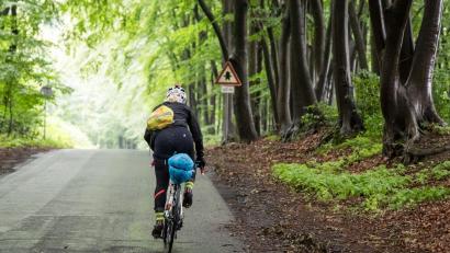 Bild: Matteo Dunchi/Northcape4000
Alleine oder in Kleingruppen geht es vom Gardasee zum Nordkap. Die Strecke führt durch die Oberpfalz.