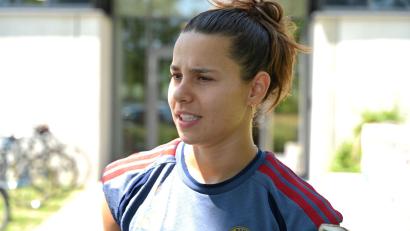 Bild: Florian Diettrich/dpa
Will bald wieder ganz ins Training einsteigen: Bayern-Nationalspielerin Lena Oberdorf.