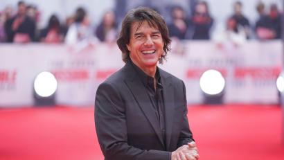 Bild: Alberto Pezzali/Invision/dpa
Tom Cruise preist das Filmepos „Die Odyssee“. (Archivfoto)