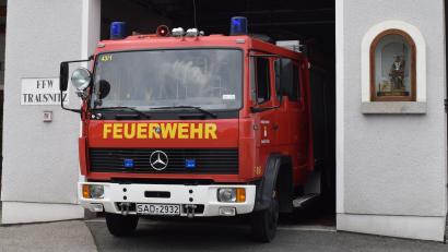 Bild: Richard Braun
Das Löschfahrzeug "LF 8/6" der Feuerwehr Trausnitz ist in die Jahre gekommen und soll durch ein "LF 10 Bayern" ersetzt werden.