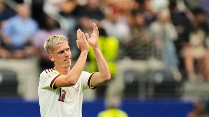 Bild: Ashley Landis/AP/dpa
Für ihn gibt es auch Applaus von allen Seiten: Ist Dani Olmo der meist unterschätzte Spieler dieser WM?