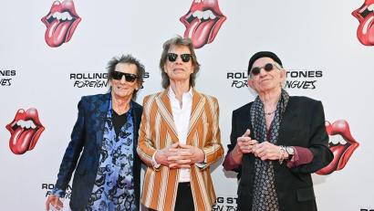 Bild: Evan Agostini/Invision/dpa
Ronnie Wood (l-r), Mick Jagger und Keith Richards bei der Vorstellung des Albums „Foreign Tongues“ in New York. (Archivbild)