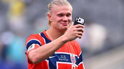 Bild: Tom Weller/dpa
Wusste Erling Haaland nicht, wer Tom Holland ist? (Archivbild)