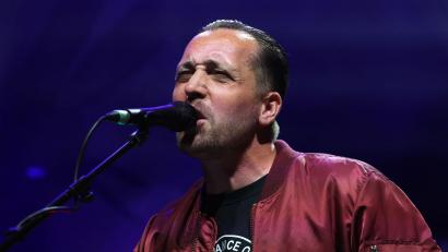 Bild: Bernd Wüstneck/dpa
Das neue Lied des Rappers Danger Dan sorgt beim ZDF für eine Kontroverse. (Archivbild)
