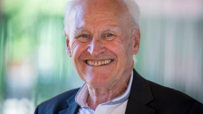 Bild: Peter Kneffel/dpa
Erwin Huber feiert seinen 80. Geburtstag.