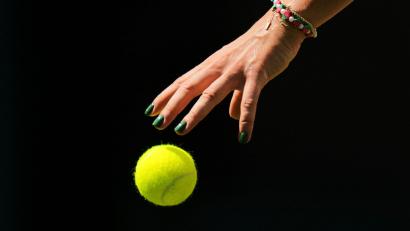 Bild: Kin Cheung/AP/dpa
Die WTA führt verpflichtende Geschlechtstests ein. (Archivbild)