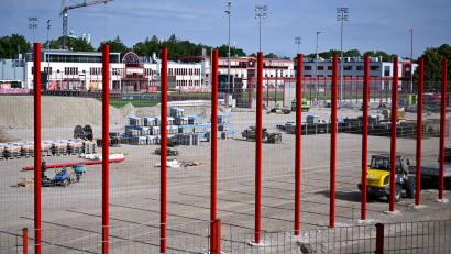 Bild: Sven Hoppe/dpa
Es wird viel gebaut an der Säbener Straße.