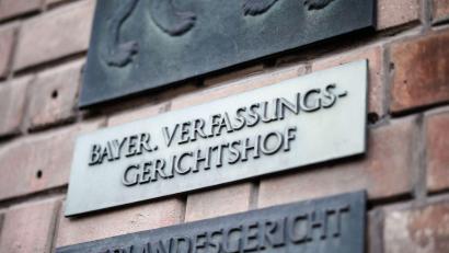 Bild: Matthias Balk/dpa
Der Verfassungsgerichtshof hat die Haushaltsaufstellung 2022 gerügt. (Archivbild)