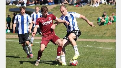 Bild: Dieter Jäschke
Spielszene aus dem Toto Pokal-Finale am 1. Mai, das der FC Weiden-Ost beim SV Altenstadt/WN mit 3:0 gewann.
