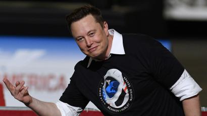 Bild: Paul Hennessy/SOPA Images via ZUMA Wire/dpa
Der Tesla-Gründer ist offenbar kein Fan von Christopher Nolans „The Odyssey“. (Archivbild)