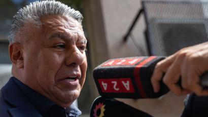 Bild: Tomas Cuesta/dpa
Der AFA-Vorsitzende Claudio Tapia und sein Verband wehren sich gegen Berichte über FBI-Ermittlungen. (Archivbild)