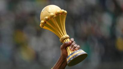 Bild: Aurelien Morissard/AP/dpa
Um diese Trophäe geht es. (Archivbild)