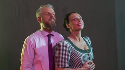 Bild: Petrov Ahner
Schwester Cordula liebt Groschenromane beim Amberger Sommerfestival.