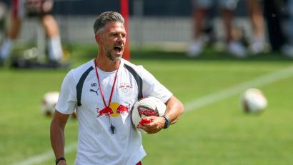 Bild: Jan Woitas/dpa
Martín Demichelis, neuer Trainer von RB Leipzig, sah beim zweiten Testspiel gegen Ingolstadt keinen überzeugenden Auftritt. (Archivbild)