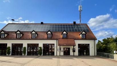 Bild: Gerhard Krones
Die Stadt Schnaittenbach hat zusammen mit drei weiteren AOVE-Gemeinden beschlossen, eine Schlauchreinigungs- und Prüfungsanlage für die Feuerwehren anzuschaffen.