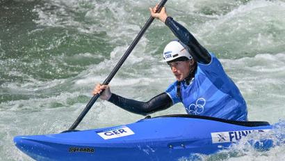 Bild: Sebastian Kahnert/dpa
Ricarda Funk kam bei der WM im Kajak-Cross bis in WM-Finale und wurde Vierte. (Archivbild)