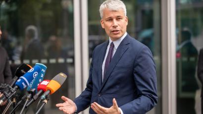 Bild: Michael Kappeler/dpa
Steffen Bilger soll neuer Verkehrsminister werden. (Archivfoto)