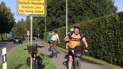 Bild: Heidi Franitza
Von Amberg kommend über Poppenricht erreichen die vier Radler aus Taufkirchen bei Kraiburg am Inn Sulzbach-Rosenberg. Der Annaberg ist schon in Sichtweite.