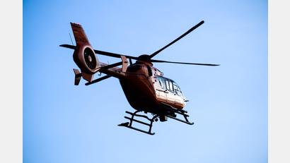 Bild: Julian Stratenschulte/dpa
Der 26-jährige Ersthelfer wurde bei dem Unfall schwer verletzt. (Symbolbild)
