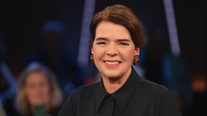 Bild: Ulrich Perrey/dpa
Susanne Dauber liest auch in diesem Jahr wieder die Top 10-Auswahl des „Jugendwort des Jahres“. (Archivbild)