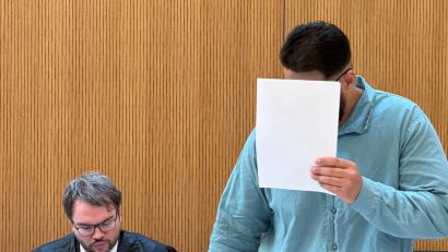 Bild: Elke Richter/dpa
Der Prozess gegen den 25-Jährigen neigt sich dem Ende zu.