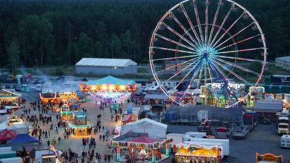 Bild: US-Armee Garnison Bavaria 
Das Deutsch-Amerikanische Volksfest in Grafenwöhr will auch 2026 wieder Tausende Besucher anlocken.