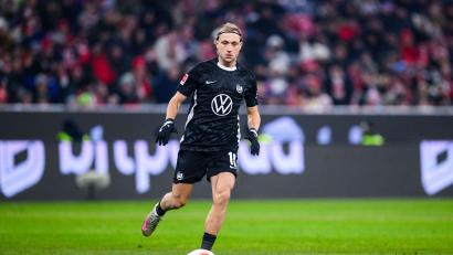 Bild: Tom Weller/dpa
AEK Athen statt VfL Wolfsburg: Lovro Majer verlässt den Bundesliga-Absteiger. (Archivbild)